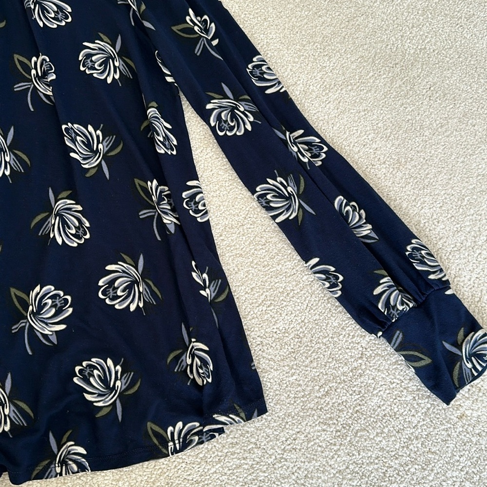 LOFT Navy Floral-Print Mockneck Blouse - Picture 3 of 5